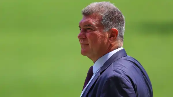 Barcelona accused of inflating TV rights sale by €150m