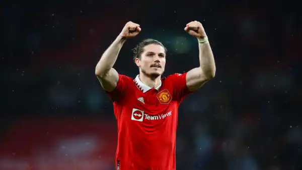 Man Utd midfielder to miss rest of the season with knee injury