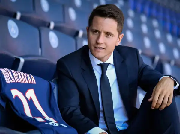 EPL: City will not make you win trophies – Herrera gives transfer advice to Manchester United