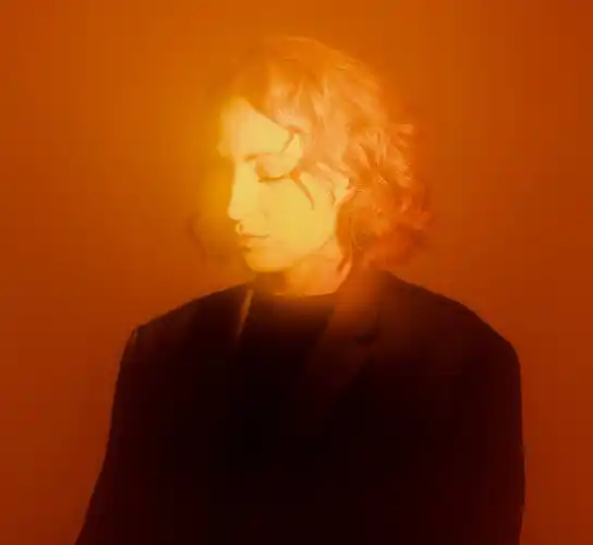 Hannah Hobbs – Sundown (Album)