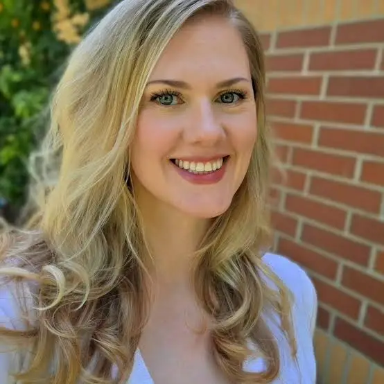 Biography & Career Of Maria Viktorovna