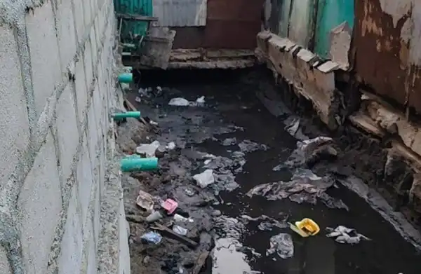 Lagos shuts toilet facility for dumping raw sewage, waste water into drainage