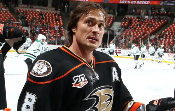 Biography & Career Of Teemu Selanne