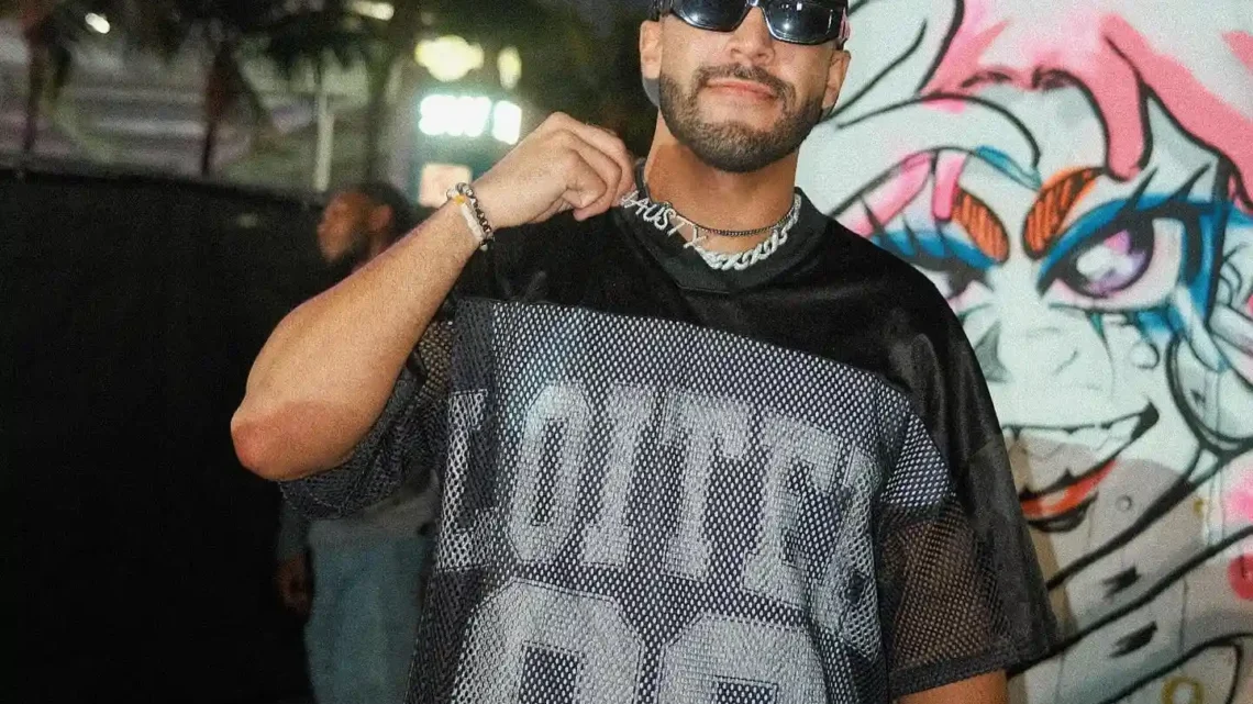 Age & Career of Kendall Washington