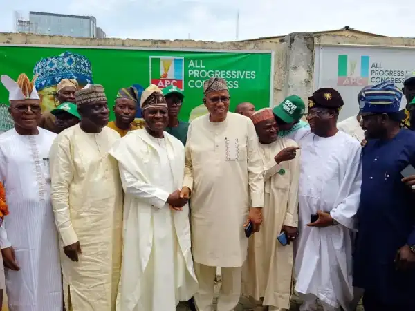 2027: Ex-APC chairman, Bolarinwa declares for Kwara governorship poll