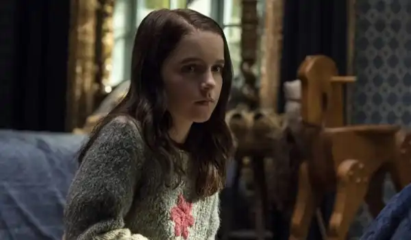 Mckenna Grace Joins Anna Paquin in Peacock