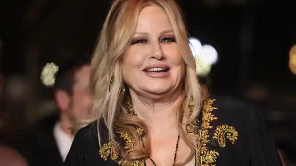 Minecraft Movie Adds The White Lotus’ Jennifer Coolidge to Cast
