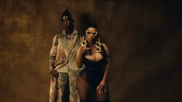 BLEU & Nicki Minaj - Love In The Way (Video)