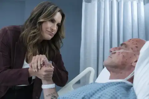Mariska Hargitay & Christopher Meloni Reunite in Law & Order: Organized Crime Season 5 Trailer