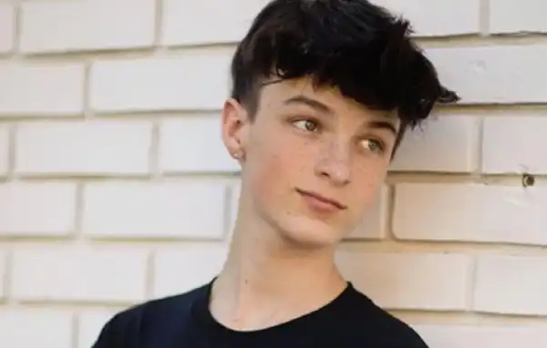 Age & Career Of Jackson Felt