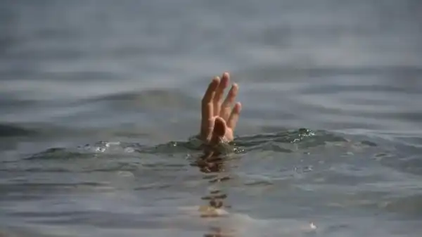 SAD! How Two Teenage Swimmers Drown In Kano