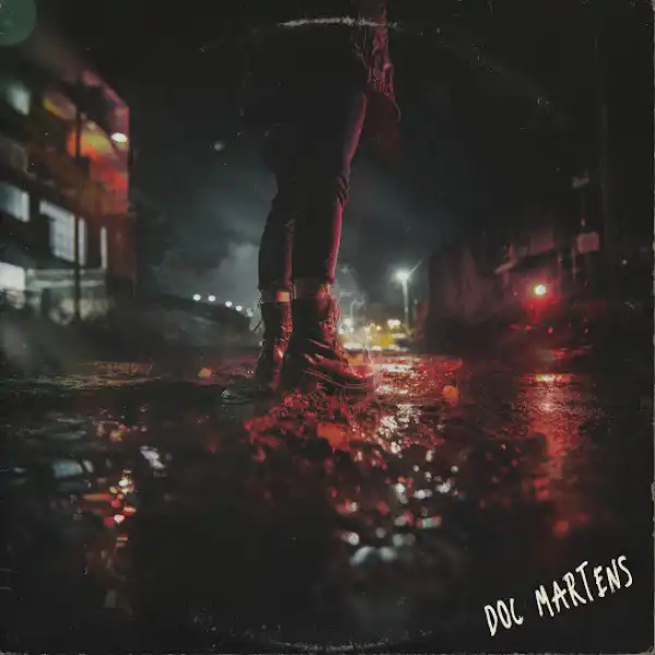 Aviva – Doc Martens