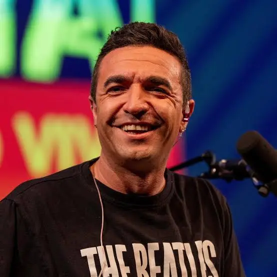 Biography & Career Of David Antunes