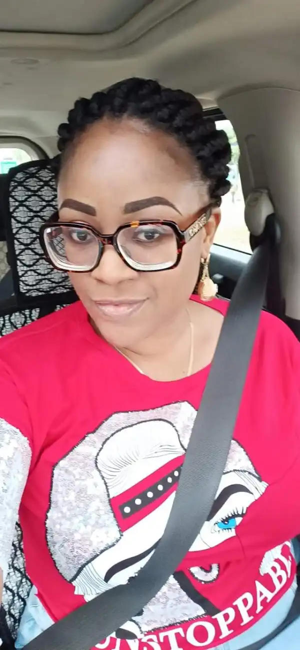 Nigerian widow calls out married man allegedly trying to hookup with her, shares chats