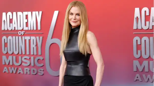 Nicole Kidman Debuts New Hair at ACM Awards After Met Gala