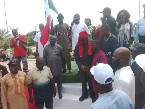 NDC Deputy Chairman, scribe, others defect to PDP in Ebonyi