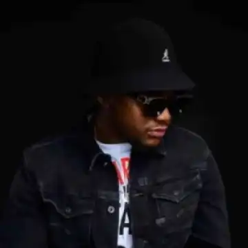 Soa Mattrix & Mashudu – Mina Nawe Ft. Emotionz DJ & Happy Jazzman (Raptured Roots Remix)
