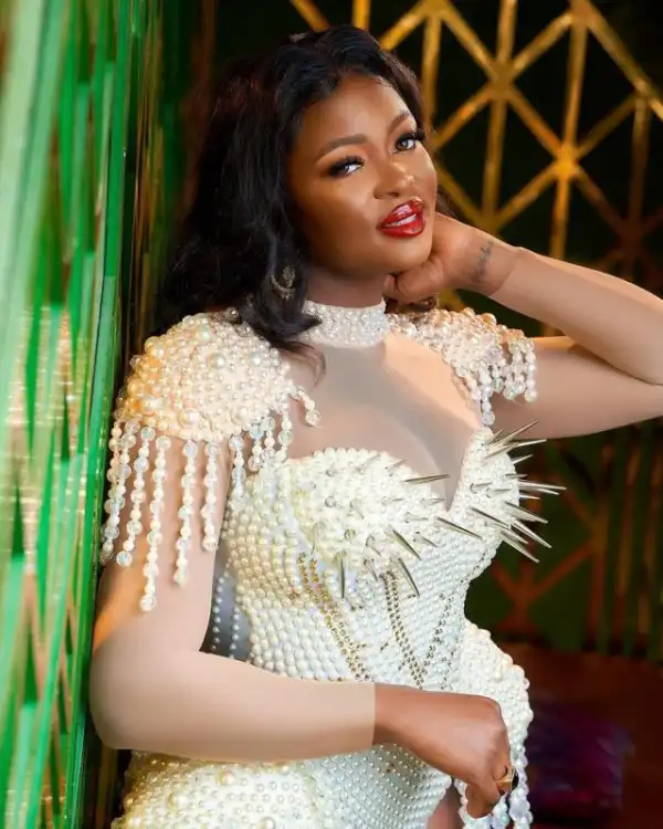 “The First Guy to Kiss My Million Dollar Mouth Must be Favored” – Ka3na Brags After Dental Surgery