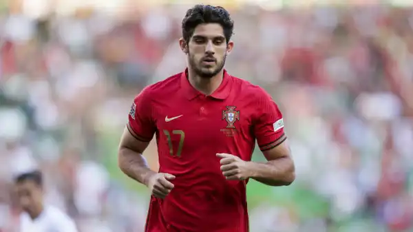 Wolves confirm Goncalo Guedes signing on five-year deal