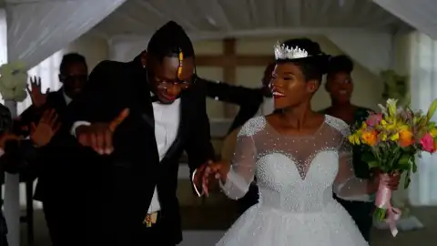 Q Twins – Alusafani ft. Big Zulu, Mduduzi Ncube & Xowla (Video)