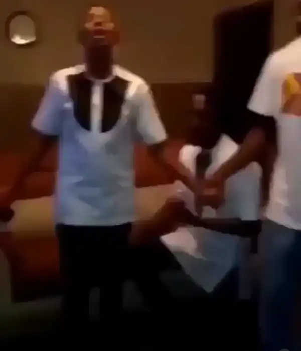 Moment a man proposed to his girlfriend in the middle of a prayer (video)