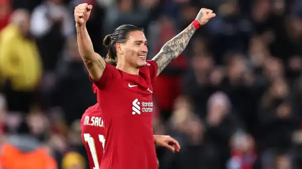 Jamie Carragher claims Darwin Nunez has put up 