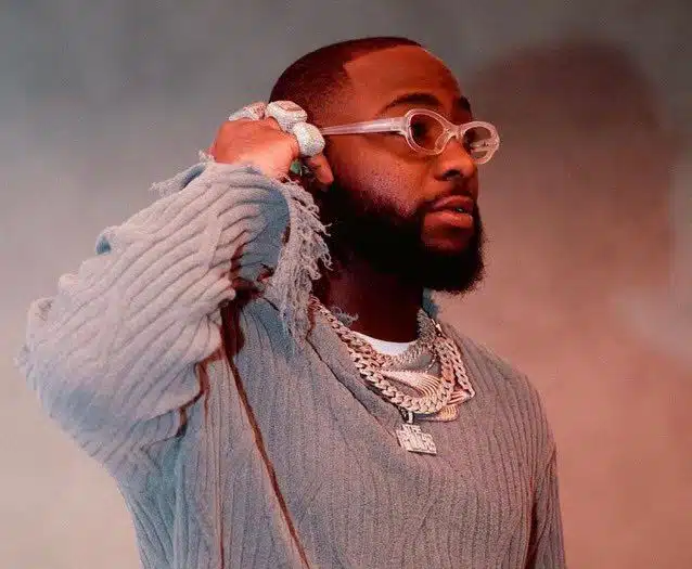Davido’s lookalike, Twinobo threatens Portable for disrespecting artist