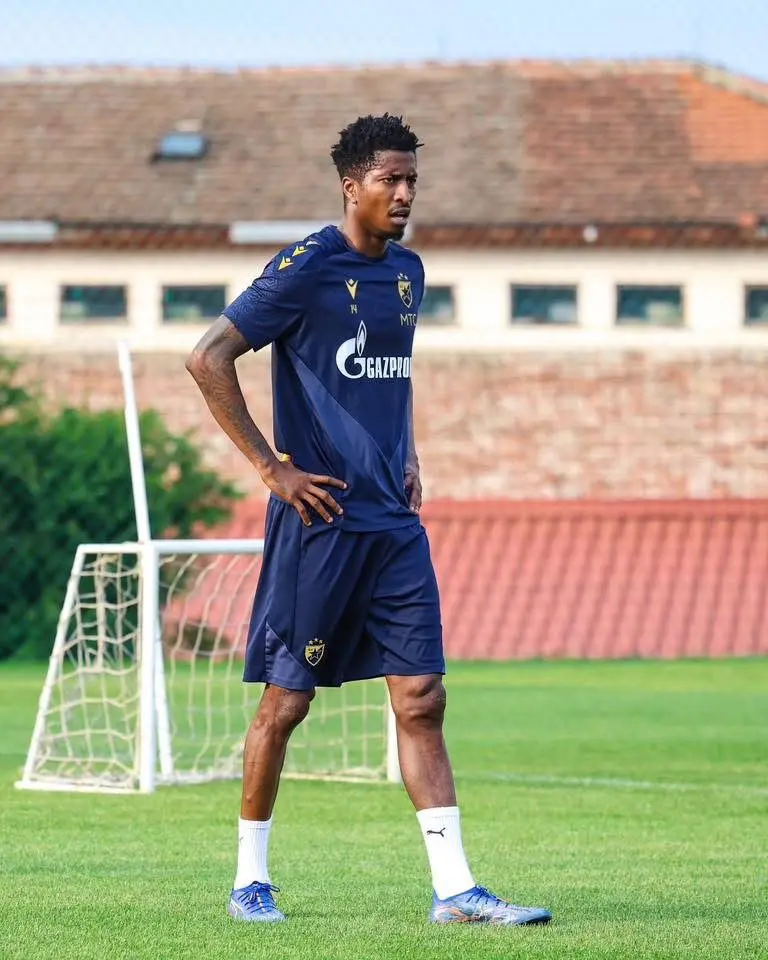 Olayinka returns to training after lengthy injury layoff