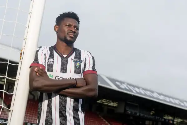 Transfer: Scottish club Dunfermline Athletic sign Nigerian striker