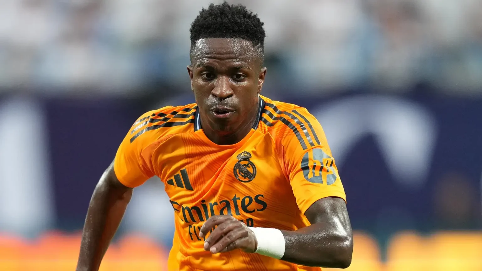 Transfer: Vinicius Jr receives €1bn offer to leave Real Madrid