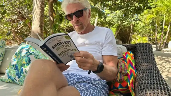 Biography & Career Of Richard Branson