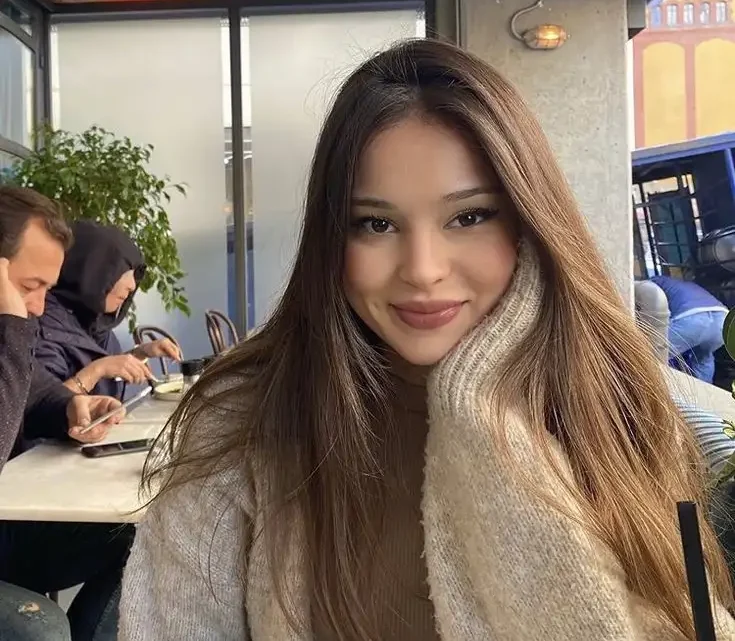 Career & Net Worth Of Lale Zuzanna