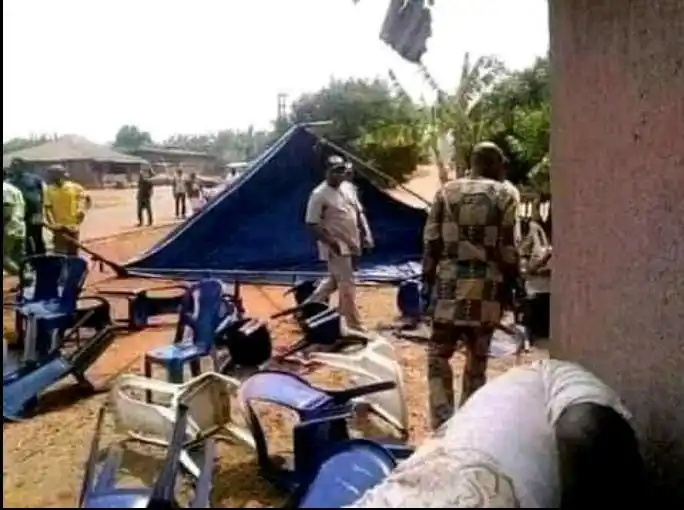 Wow! How A Nigerian Man Scattered The Traditional Wedding Of His Ex-girlfriend