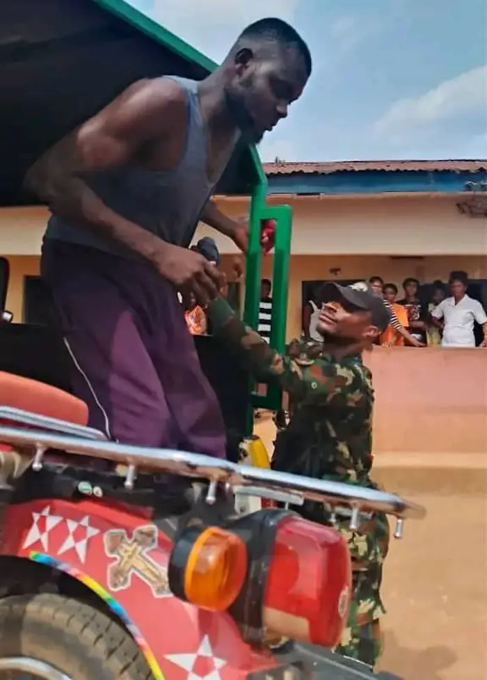 Ticket taskforce official, soldier clash in Ebonyi, both sustain injuries