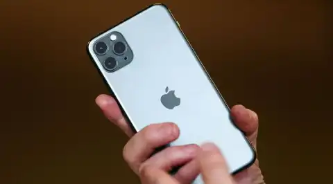 Apple to let iPhones use contact tracing without installing app