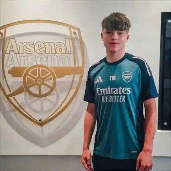 Transfer: Arsenal secure signing of highly-rated goalkeeper
