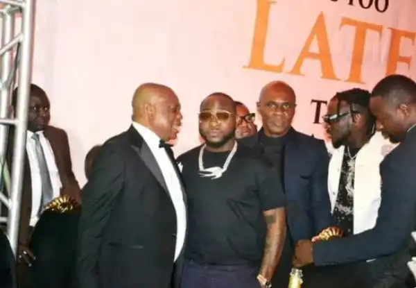 Orji Kalu Poses With Davido, Obi Cubana at E-Money’s Birthday (Photos)