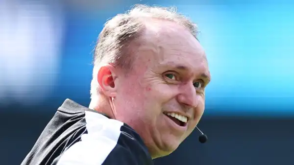 EPL: Why VAR cancelled West Ham’s goal against – Ex-referee, Darren Cann