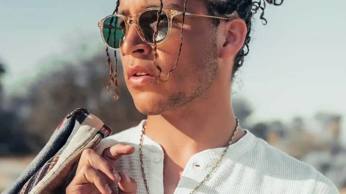 Biography & Career of Andrew Liner