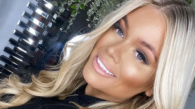 Biography & Career Of Katie Hayes