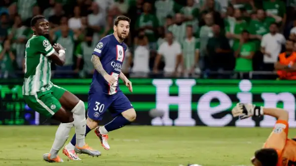 Lionel Messi breaks two Champions League records against Maccabi Haifa