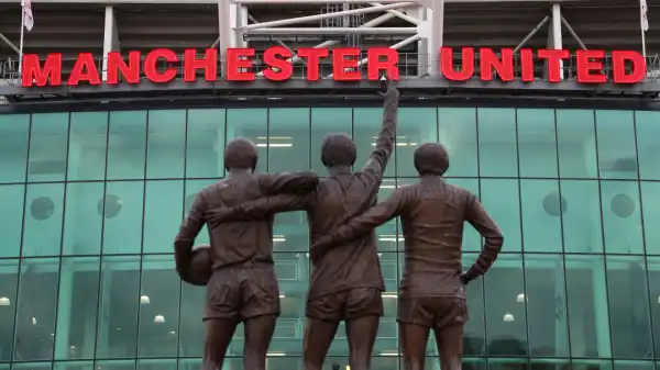 Michael Knighton claims Man Utd takeover bid is 