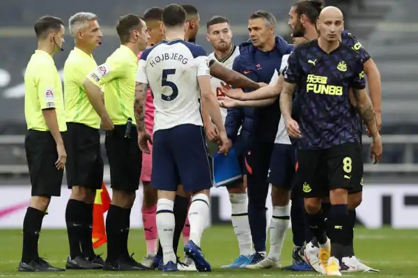 Tottenham Goalkeeper Coach Nuno Santos Handed One-Match Touchline Ban