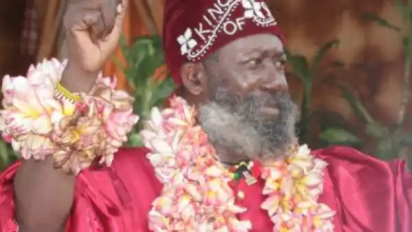 Guru Maharaj Ji Reacts To Bisi Akande’s Book
