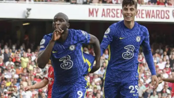 Belgium coach Martinez hails Chelsea