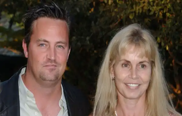 Age & Career Of Suzanne Perry