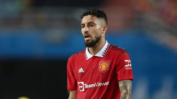 Alex Telles joins Sevilla on loan from Man Utd