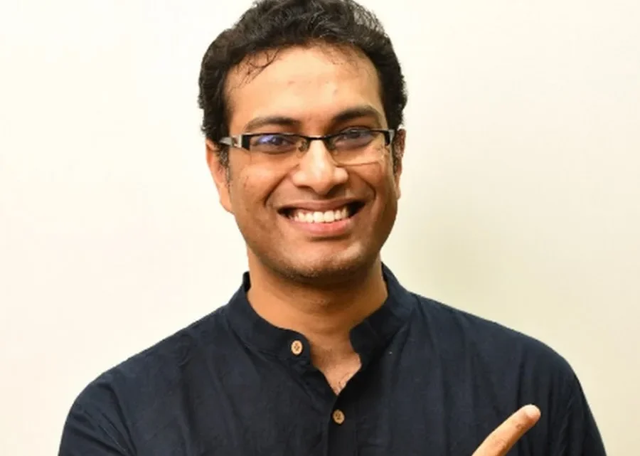 Career & Net Worth Of Akshat Shrivastava