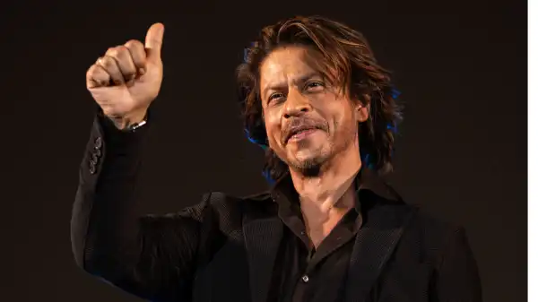 Anthony Mackie Says Bollywood’s Shah Rukh Khan Should Be in Avengers