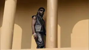 Burna Boy ft. Seyi Vibez – Giza (Video)